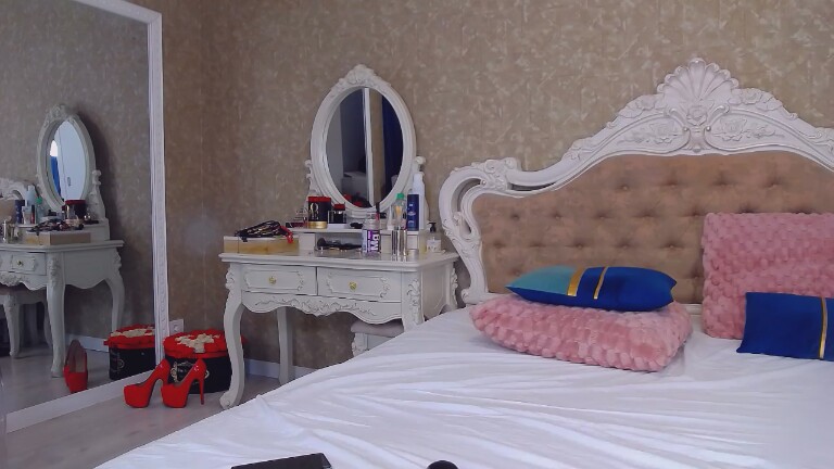 NataliaRed's Streamate show and profile