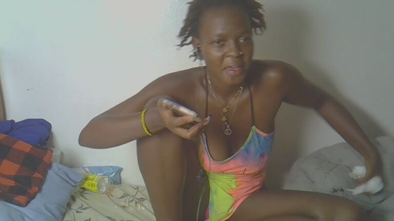 Trasisha's Streamate show and profile