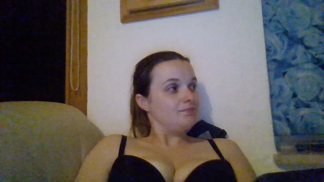 Naughty_LittleCara