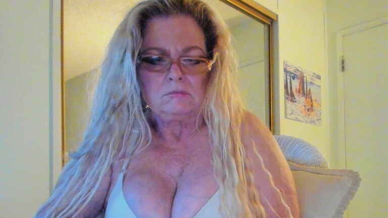 amberxxx's Streamate show and profile