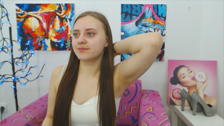 ArinaBelly's Streamate show and profile