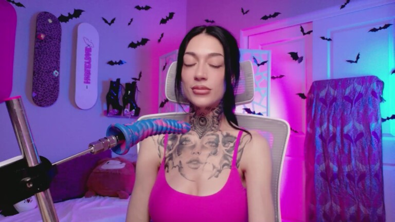 HarleyRaex's Streamate show and profile