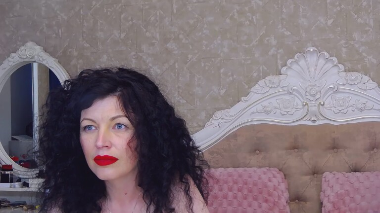 NataliaRed's Streamate show and profile